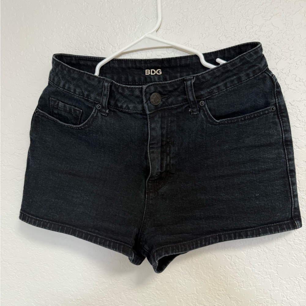 BDG Black mid-Rise Denim Shorts